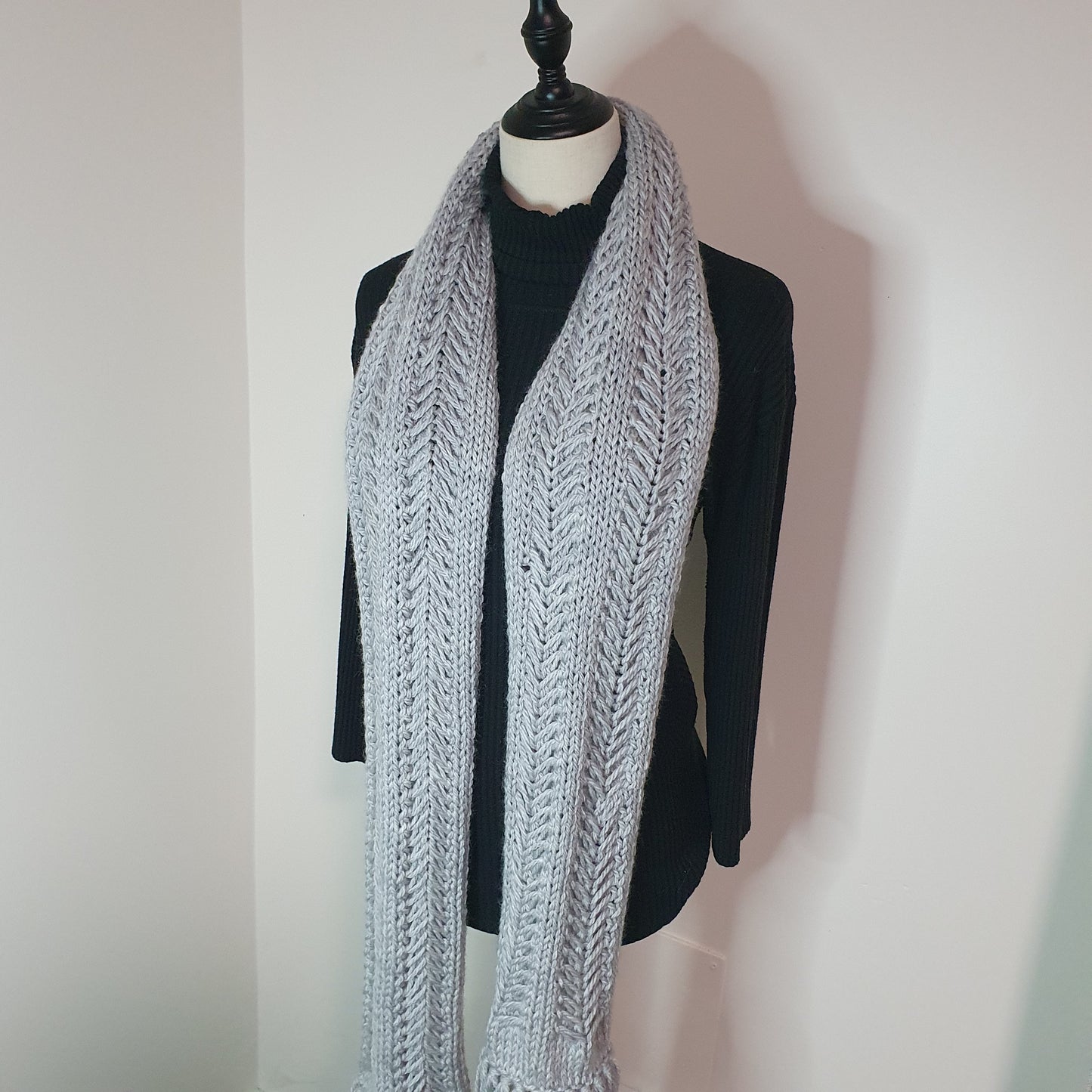 Jasmine Scarf - 100% Merino
