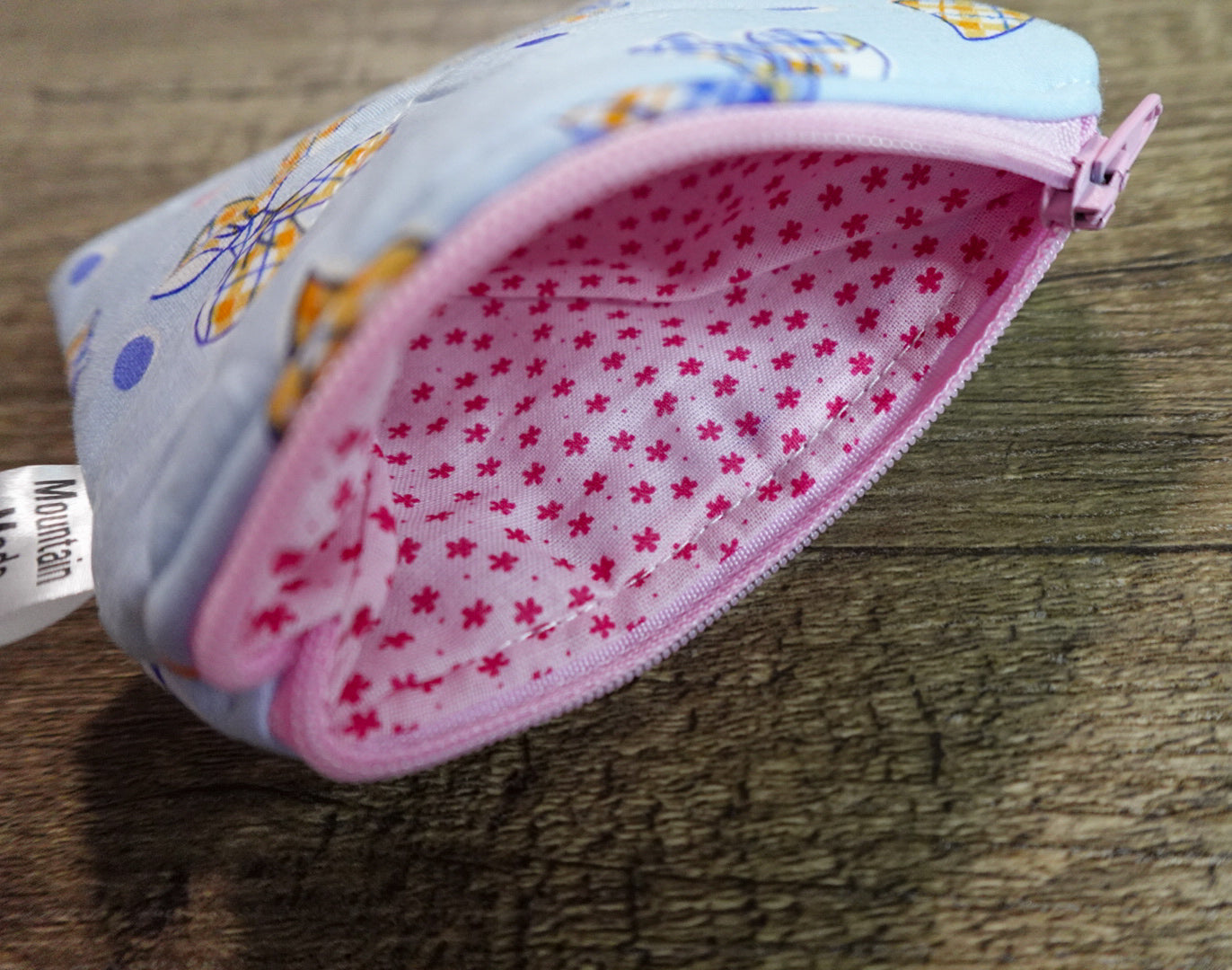 Small Zipper Pouch - Bows / Pink Lining