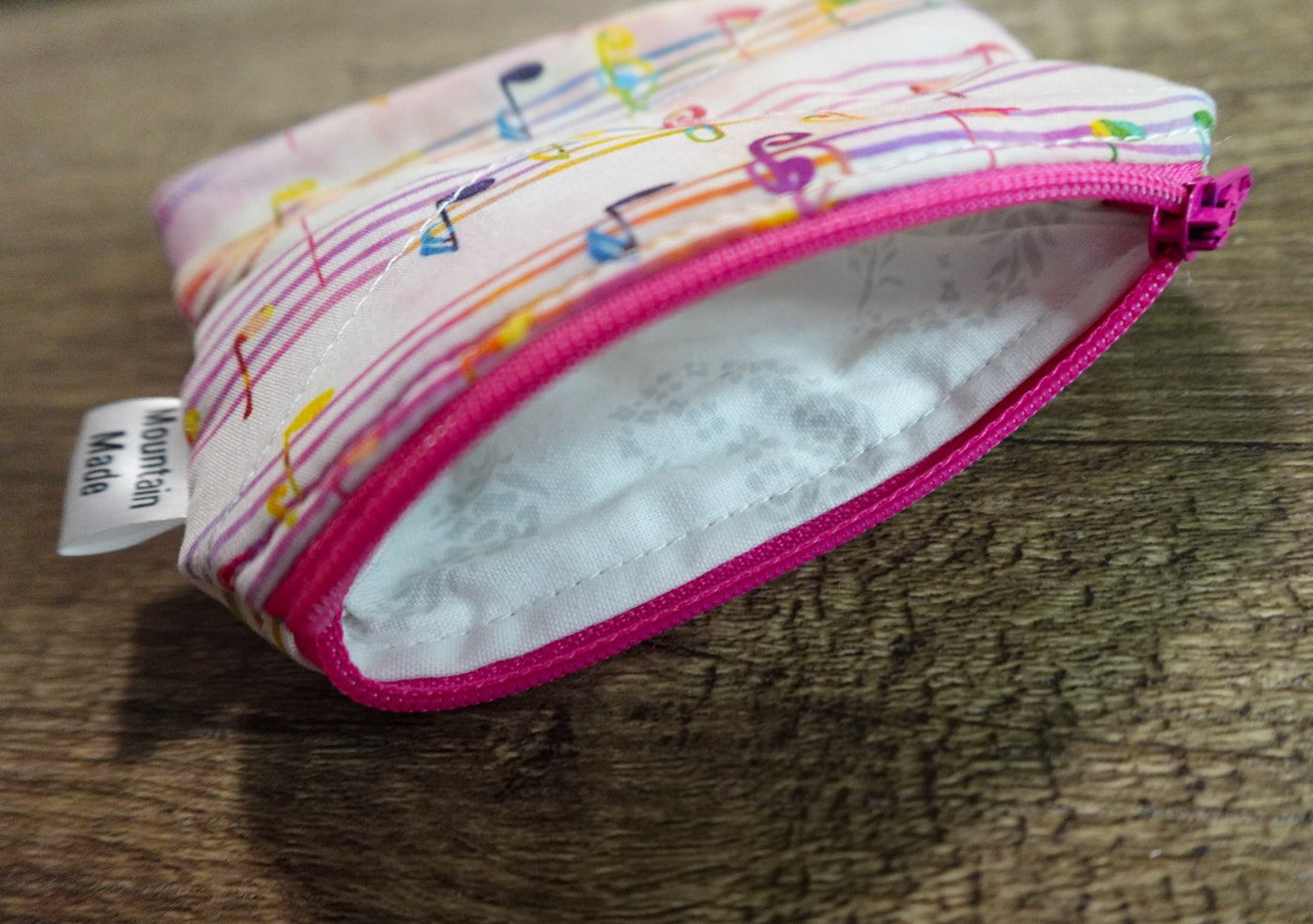 Small Zipper Pouch - Pink Music Notes